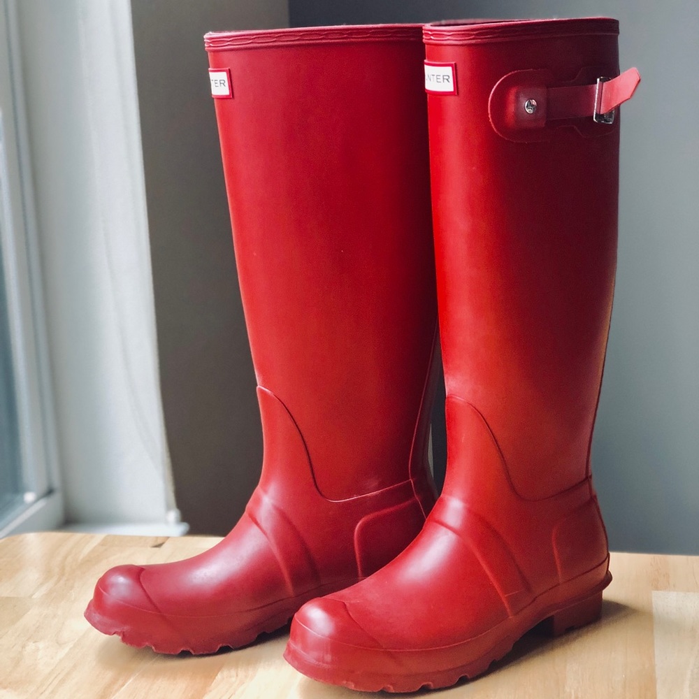Red Matte Hunter Rain Boots - Picture 2 of 2